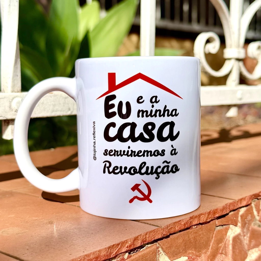 Caneca "Eu e minha casa" (330ml)