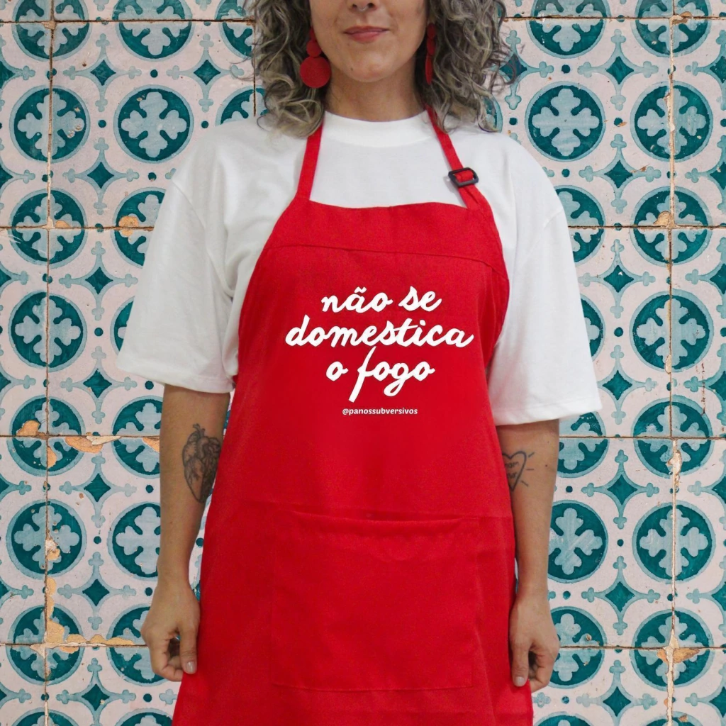 Avental - NÃO SE DOMESTICA O FOGO